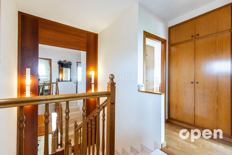 Foto 18fbd35a-9180-4792-bd36-08edcfc49a8c. Xalet amb calefacció aparcament piscina a Ullastrell