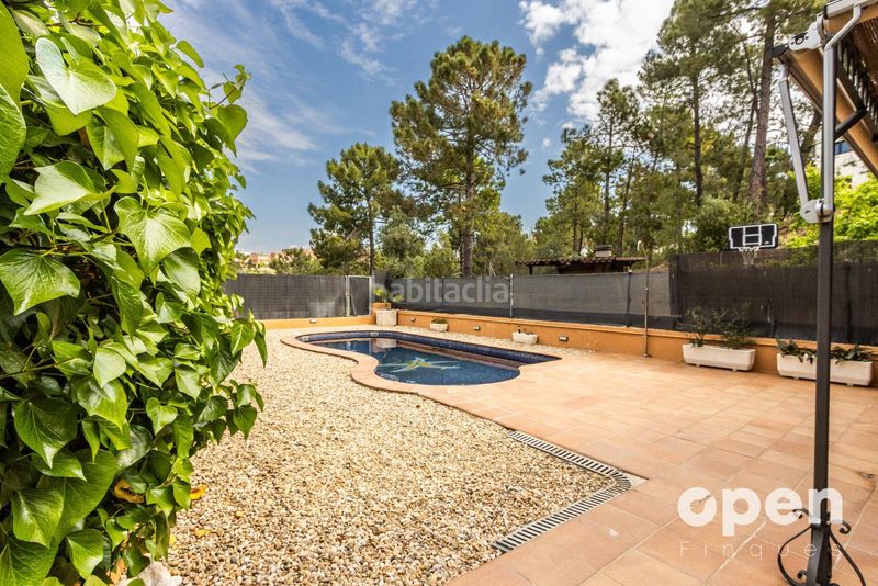 Foto dc23eea4-9313-4cb8-b1c0-02732d28e6f3. Xalet amb calefacció aparcament piscina a Ullastrell