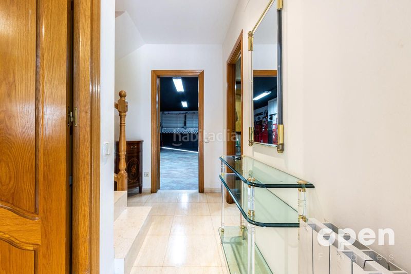 Foto e1adec09-66fc-4478-8438-8228fb29f464. Xalet amb calefacció aparcament piscina a Ullastrell