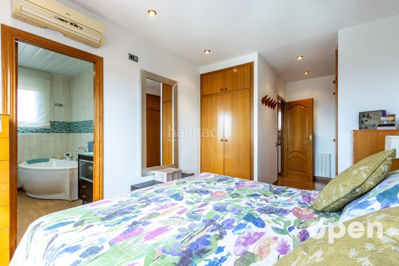 Foto e8728f66-9286-4cbb-8ec4-84ceec794816. Xalet amb calefacció aparcament piscina a Ullastrell