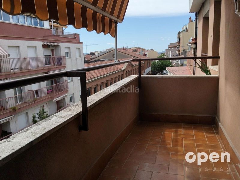 Foto 3f980cd3-5e2a-4086-8425-d1ecb77d7282. Pis amb calefacció a Vallparadís - Antic Poble de Sant Pere Terrassa