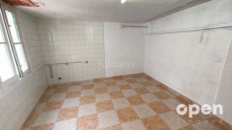 Foto 2a0eca4d-9487-4694-b4d8-8e7250e7f026. Casa amb calefacció aparcament a Zona Esportiva Terrassa