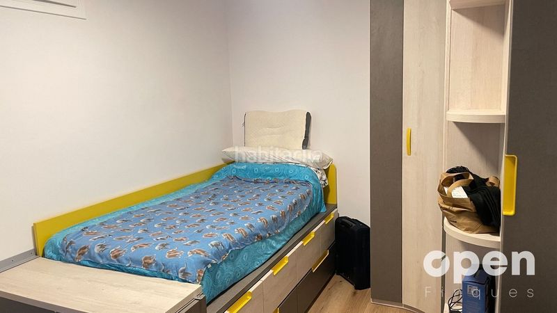 Foto ce66de72-6bc5-4402-88e0-a4f29e13be16. Casa amb calefacció aparcament a Zona Esportiva Terrassa