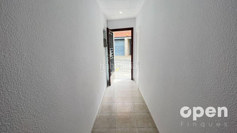 Foto db0bd1a7-c44b-4d46-9110-141273be0b8e. Casa amb calefacció aparcament a Zona Esportiva Terrassa