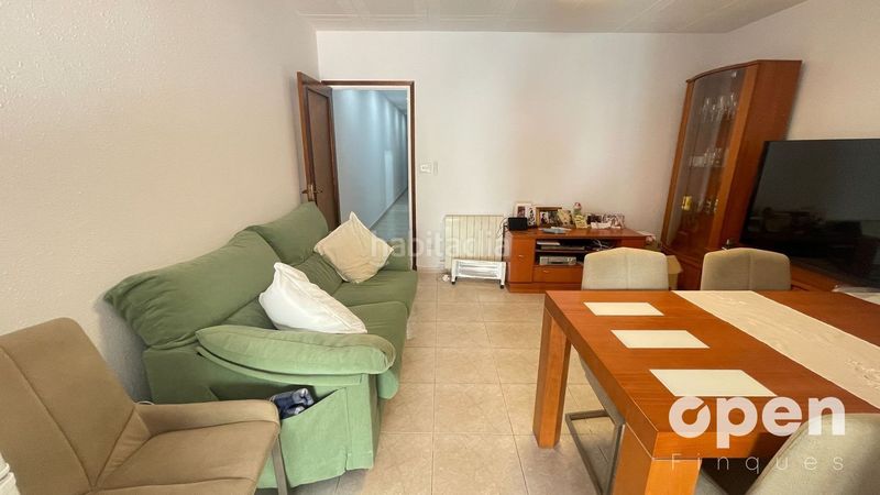 Foto ebf70a74-37fe-422b-9a4a-e998bfa0d284. Casa amb calefacció aparcament a Zona Esportiva Terrassa
