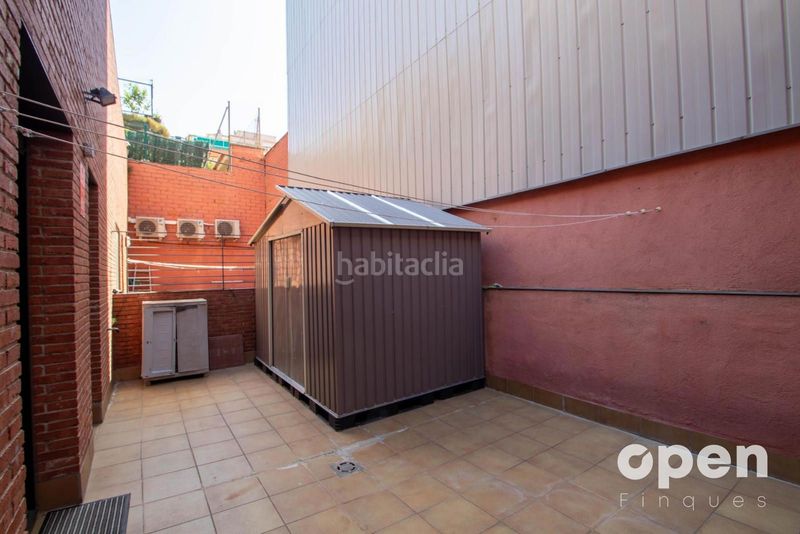 Foto c79f0bfb-2890-4b3a-8371-3967643717c6. Dúplex amb calefacció piscina a Plaça Catalunya - Escola Industrial Terrassa