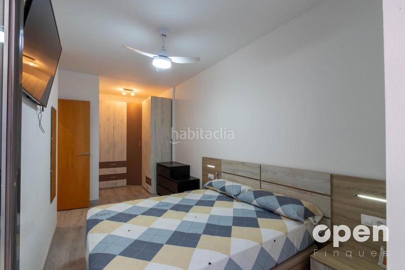 Foto d9347ac2-2d1d-4eb1-8109-3ca401b27b84. Dúplex amb calefacció piscina a Plaça Catalunya - Escola Industrial Terrassa