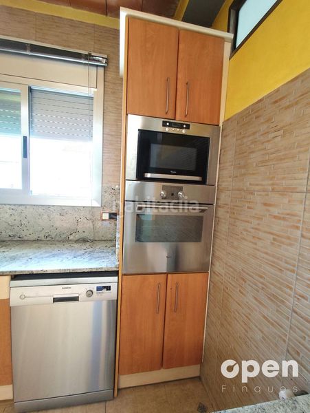 Foto cf41dd3f-10b2-4466-89f8-7901de23e064. Casa amb calefacció aparcament a Sant Pere Nord Terrassa