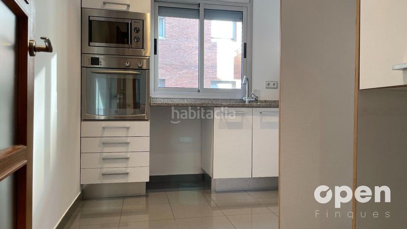 Foto c4f23c01-9823-4392-b723-29c2662dfaab. Pis amb calefacció aparcament a San Pere Terrassa