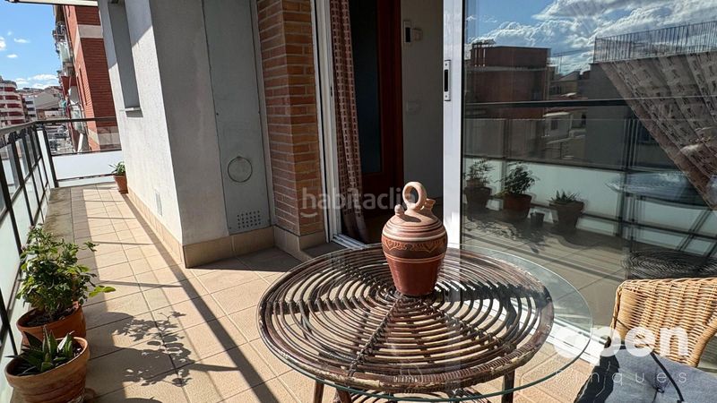 Foto d338352f-d1d6-4f3b-a6b5-5e76b96d47ff. Pis amb calefacció aparcament a Egara Terrassa