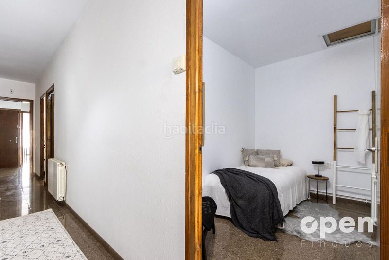 Foto aeccbd78-f5c8-40f5-a68d-68e6c0ae7bb1. Pis a San Pere Terrassa