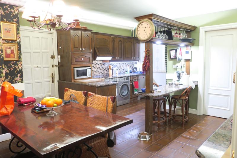 Foto d3ab9c16-dc44-4186-b538-ca153dc0645f. Etagenwohnung mit heizung parking in Las Arenas Getxo