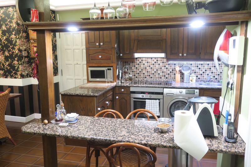 Foto 7b39beef-028e-4204-9434-28c3f8b10d07. Flat with heating parking in Las Arenas Getxo