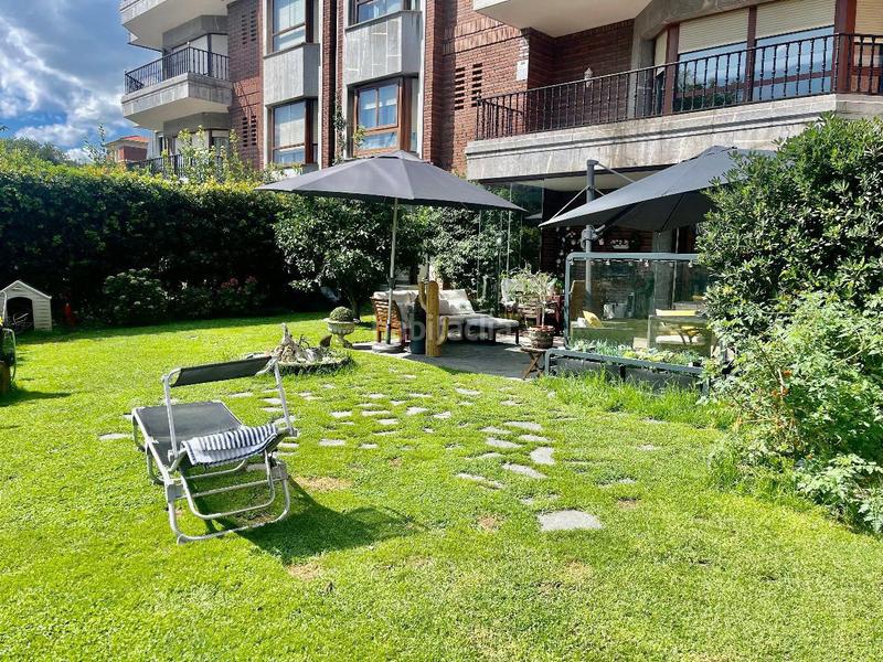 Foto 7bec5cb3-d4c9-4b27-99ef-8e68e49b82fe. Flat with heating parking in Las Arenas Getxo