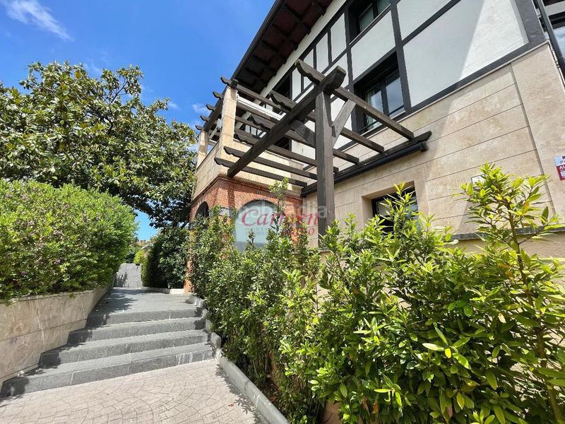 Foto a971b223-ce20-4c5e-bd4c-6a2a0c96acdd. Duplex avec chauffage parking piscine dans Neguri Getxo