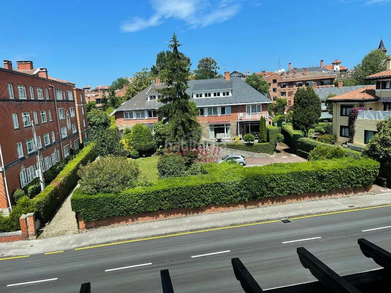Foto 186565b3-2edb-461f-9fb4-1be9ffa8d327. Zweistöckige wohnung mit heizung parking pool in Neguri Getxo
