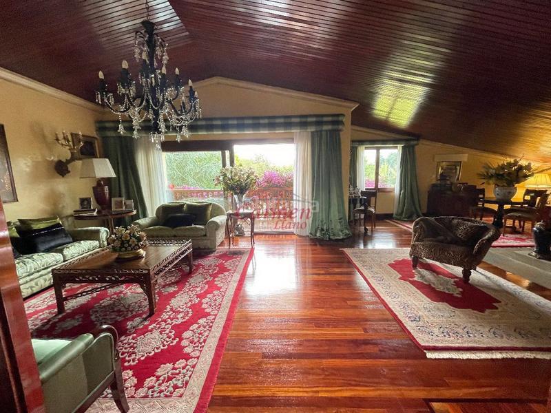 Foto 1535f6fa-24c1-4fd4-ad2e-8562571d6607. Casa en Loiu