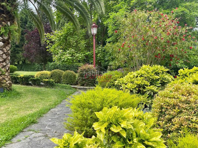 Foto b643e89b-59ef-4a1f-b69a-da30d8a05681. Maison avec chauffage parking dans Loiu