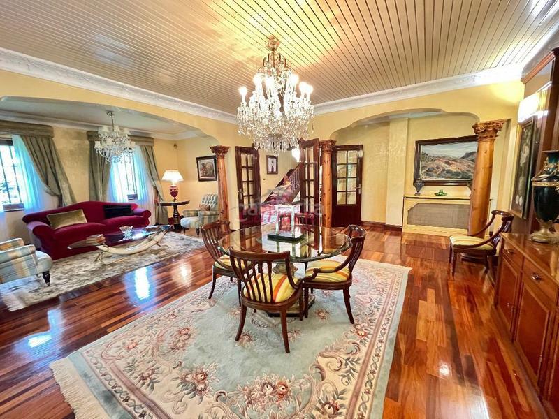 Foto e2252543-9de2-4699-bb06-86aa072d9d7f. Maison avec chauffage parking dans Loiu