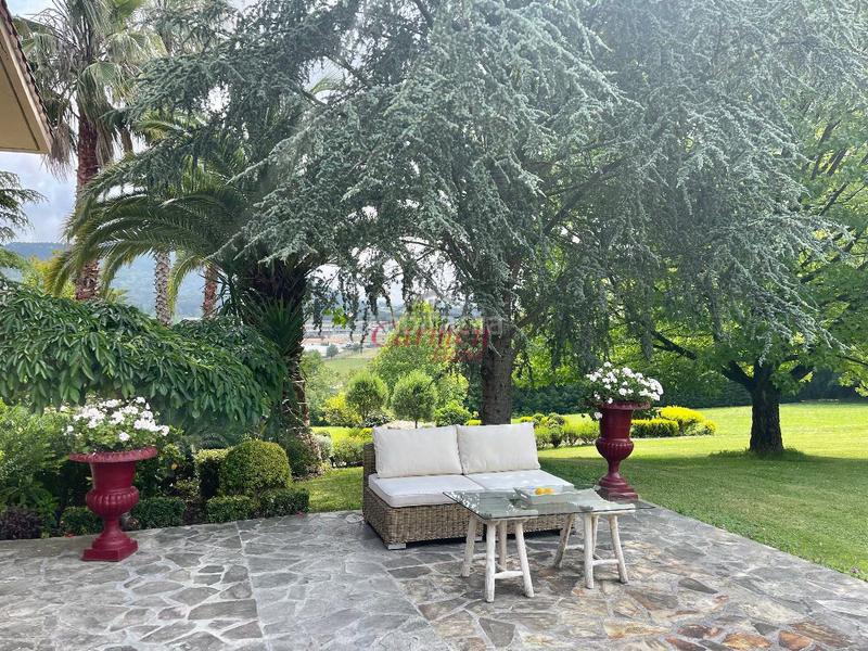 Foto e6e18917-c2b4-4fae-80a8-b4a7da281768. Maison avec chauffage parking dans Loiu