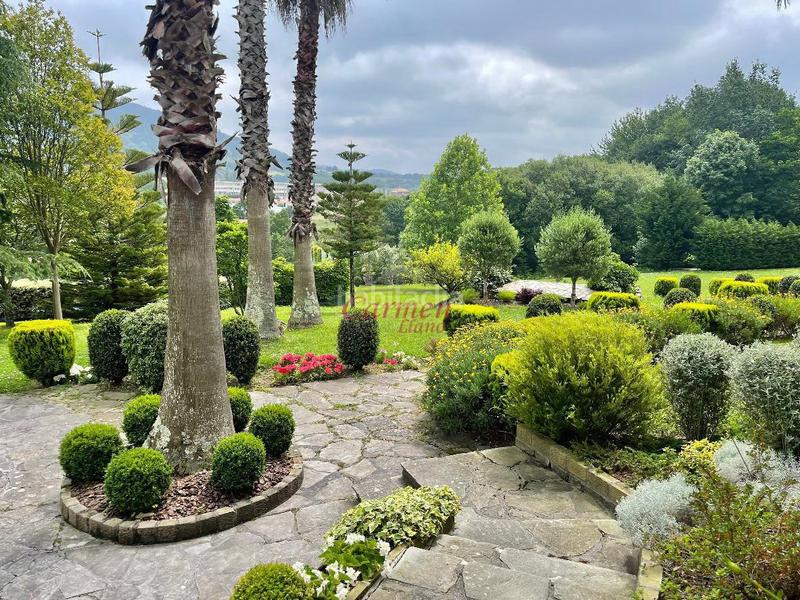 Foto f1b57ec4-f2a0-4d3d-8c05-5fd851398888. Maison avec chauffage parking dans Loiu