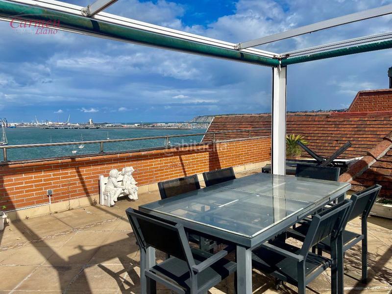 Foto 6bbc6ba4-bbf5-479e-b844-fc3dd4894746. Duplex con riscaldamento parcheggio in Las Arenas Getxo