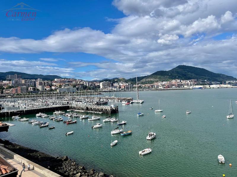 Foto 8cc04d33-6423-4244-859d-a339c4f6e472. Duplex con riscaldamento parcheggio in Las Arenas Getxo