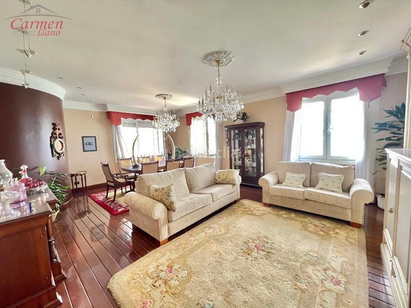 Foto a2f12dcd-89ec-4e23-8cbb-a3c9b0269fc9. Duplex con riscaldamento parcheggio in Las Arenas Getxo