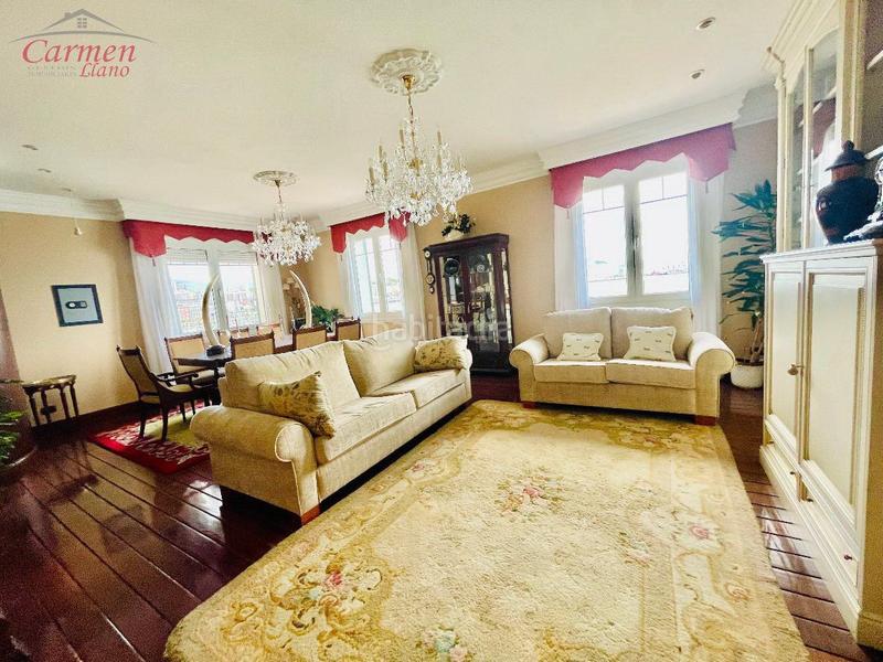 Foto faa9555c-df61-40e9-99a8-126892954c80. Duplex con riscaldamento parcheggio in Las Arenas Getxo