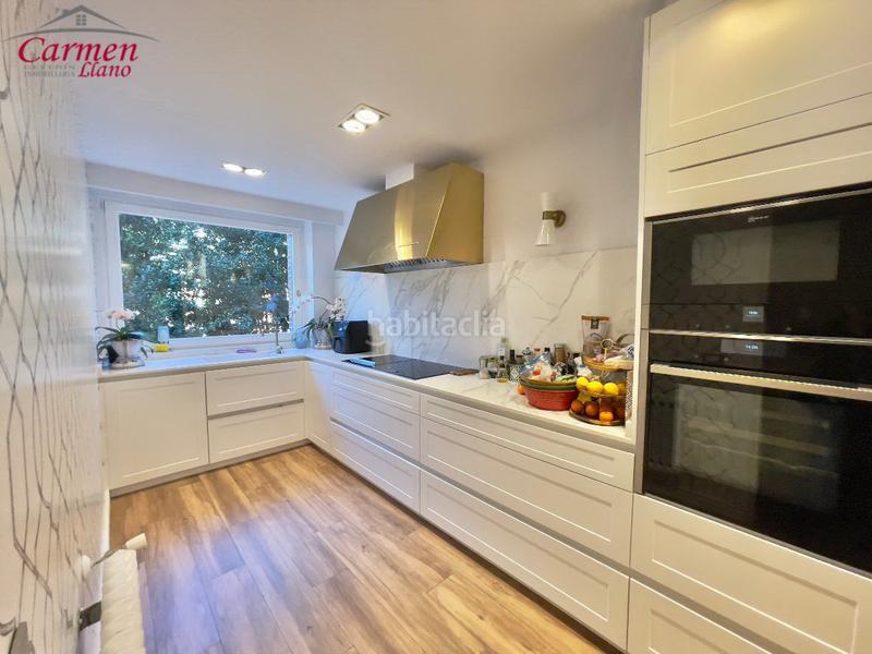 Foto 15b39ea2-8d85-4b9f-9e3b-a650d47b9d76. Etagenwohnung mit kamin heizung parking in Las Arenas Getxo