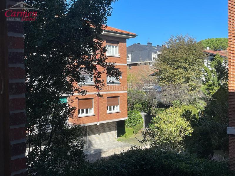 Foto 76b30ef6-b807-495f-af89-715b35cf7314. Etagenwohnung mit kamin heizung parking in Las Arenas Getxo