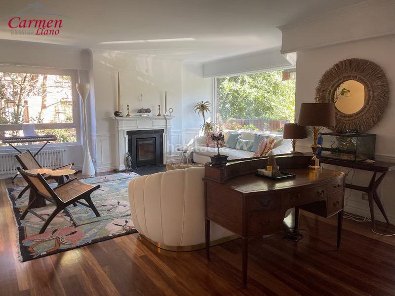 Foto 41372957-d2f5-4a90-9c3e-113c6db3815e. Flat with fireplace heating parking in Las Arenas Getxo