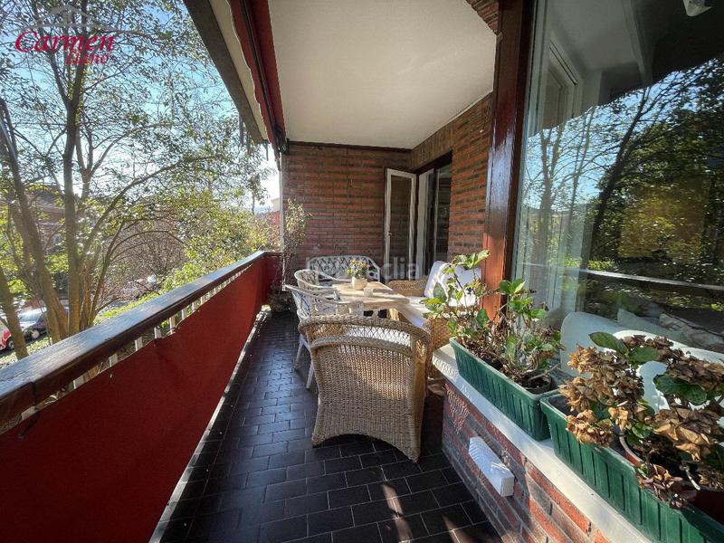 Foto 7078da98-0c9b-4fdf-b7b4-c5ecccb6881c. Flat with fireplace heating parking in Las Arenas Getxo