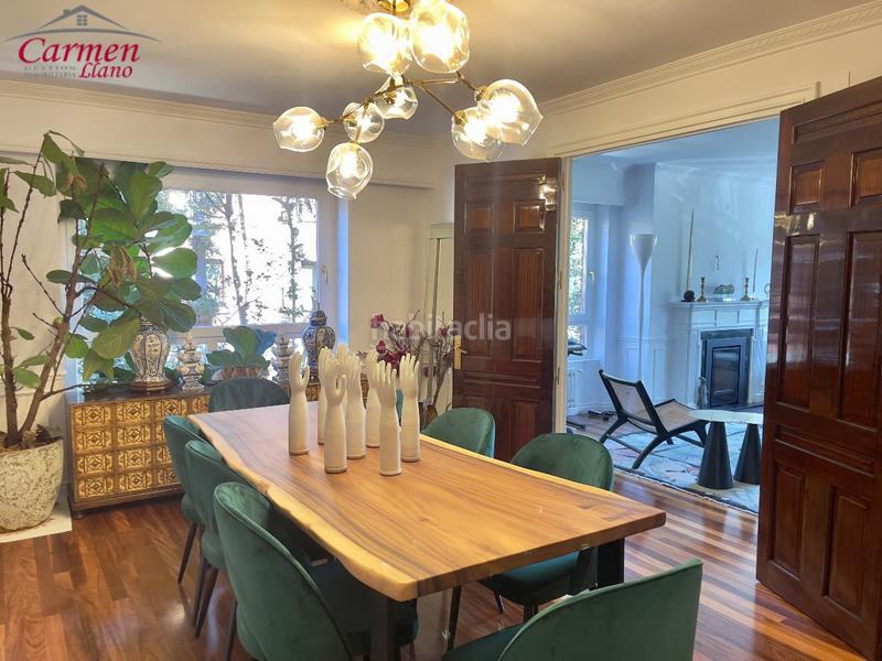 Foto 8c2ce3fa-75e7-4591-97fa-8cd61468eaaf. Flat with fireplace heating parking in Las Arenas Getxo