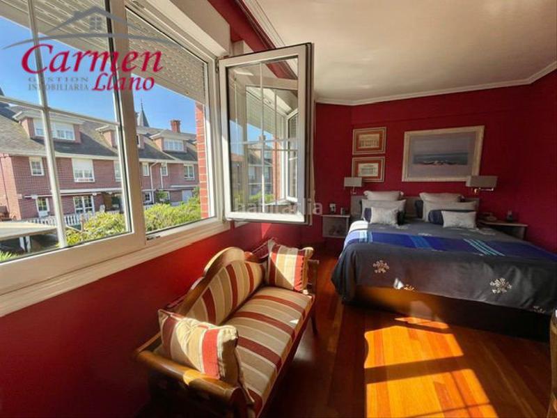 Foto 0f91e25e-8510-4515-b3d8-8863239ed9d7. Casa adossada amb calefacció aparcament piscina a Leioa