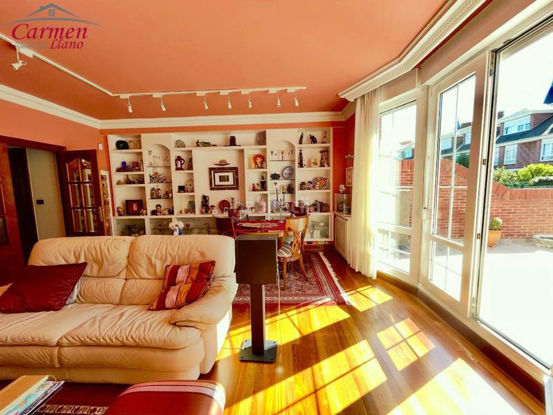 Foto 8c4bc525-8184-4832-a0e6-26aa089381ab. Casa adossada amb calefacció aparcament piscina a Leioa