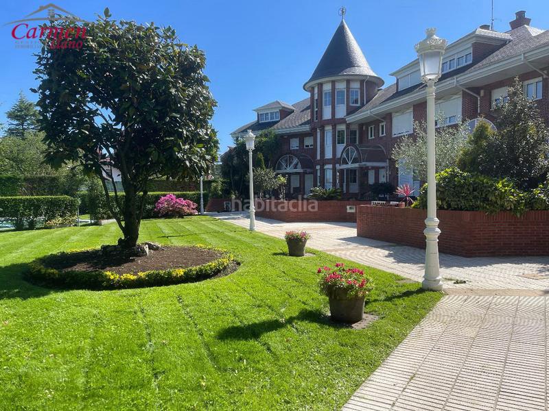 Foto 976e7d2e-66cc-48d8-b8bd-cdeedd8bd845. Casa adossada amb calefacció aparcament piscina a Leioa