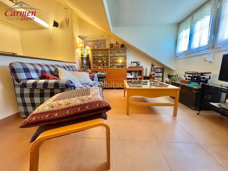 Foto a870a58e-134d-4ef3-b495-c56da30ac4e9. Casa adossada amb calefacció aparcament piscina a Leioa