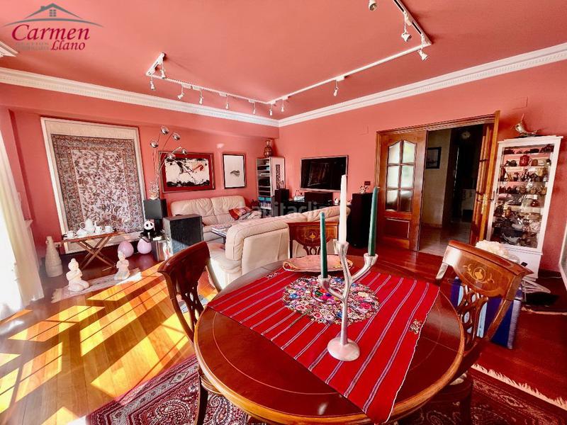 Foto bd0e3408-6e09-4913-9da1-cc4c1809a219. Casa adossada amb calefacció aparcament piscina a Leioa