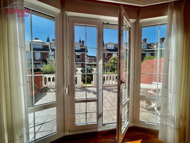 Foto c0322807-e59f-4943-9f84-960680892819. Casa adossada amb calefacció aparcament piscina a Leioa