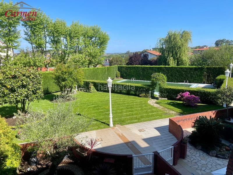 Foto c4b0eac1-9df5-4dfe-bb45-cd4cb387049f. Casa adossada amb calefacció aparcament piscina a Leioa