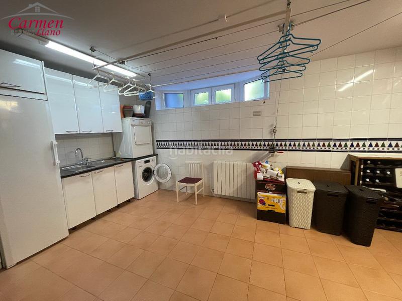 Foto e6c9a80e-ed35-42b2-b733-3d4484730ade. Casa adossada amb calefacció aparcament piscina a Leioa