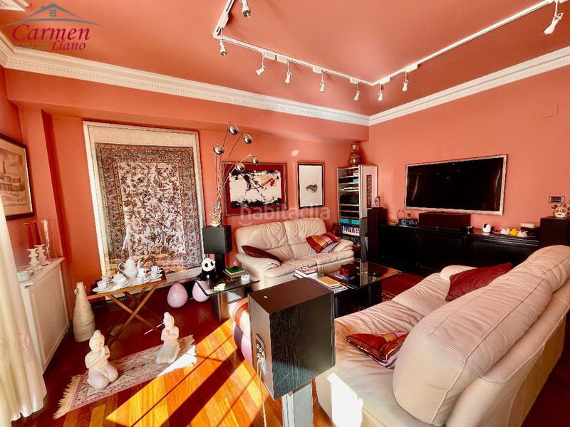 Foto f389d10c-cbeb-4286-94aa-3fb1eabef3b0. Casa adossada amb calefacció aparcament piscina a Leioa