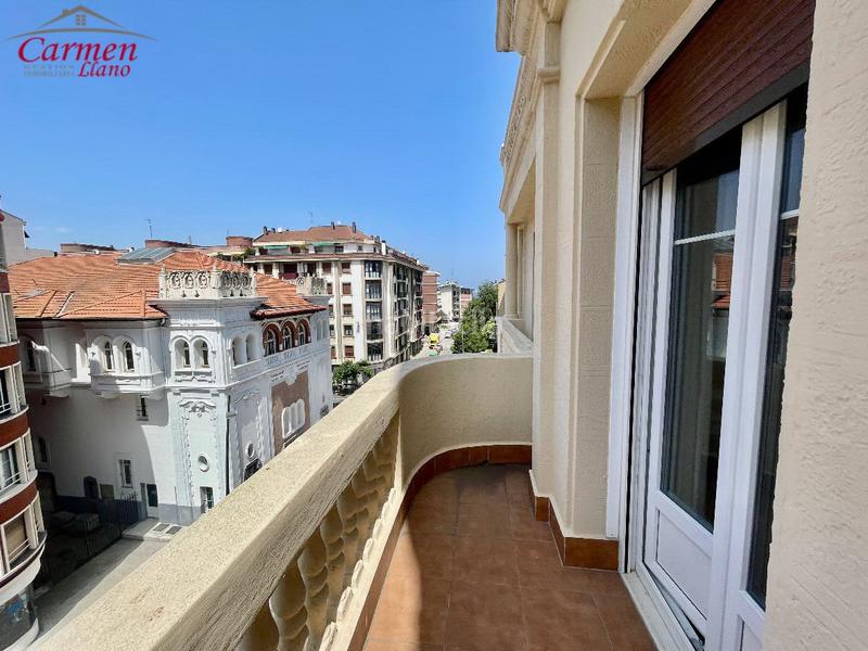 Foto 9a3f17e6-af46-4824-aa5e-4709a5a602f3. Etagenwohnung mit heizung in Las Arenas Getxo