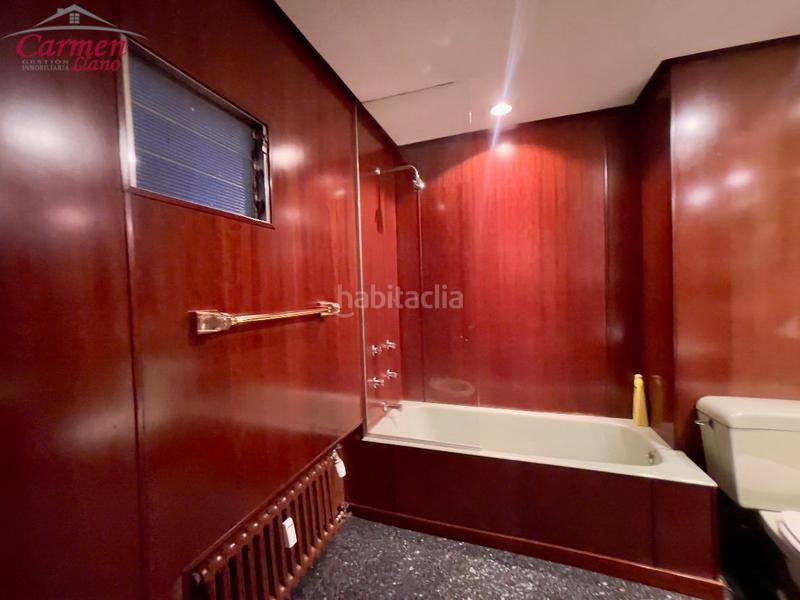Foto 7a9cc47d-adb7-48ad-8678-ae7eb4f07158. Appartement avec cheminée chauffage parking dans Basurtu Bilbao