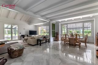 Location Chalet  Marques de zuya kalea. Espectacular chalet con piscina  y vistas al campo de golf