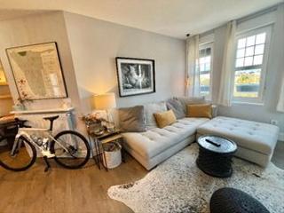 Àtic  Leioa etorbidea 1c. Caprichoso ätico en el centro de neguri