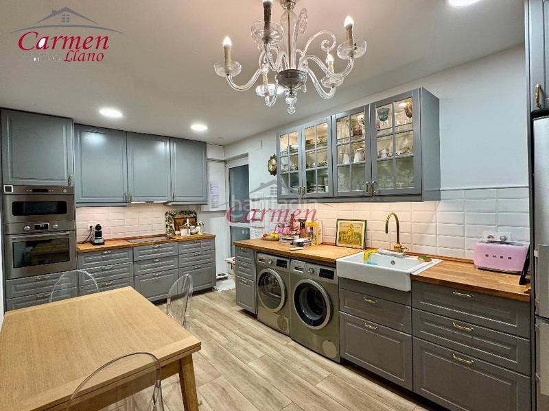 Foto defeed38-237e-47ec-8ab3-294d23e7e337. Appartamento con riscaldamento parcheggio in Neguri Getxo