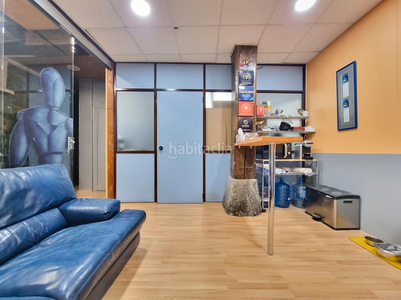 Foto 7a9d85ca-0462-4223-bf83-84844137f4ce. Office space in Área Romántica Donostia - San Sebastián