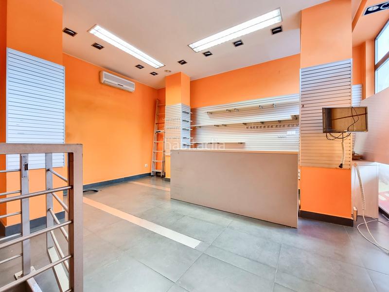 Foto b89dd3a4-44f4-41d5-92fb-d490d467cd36. Location local commercial dans Andoain